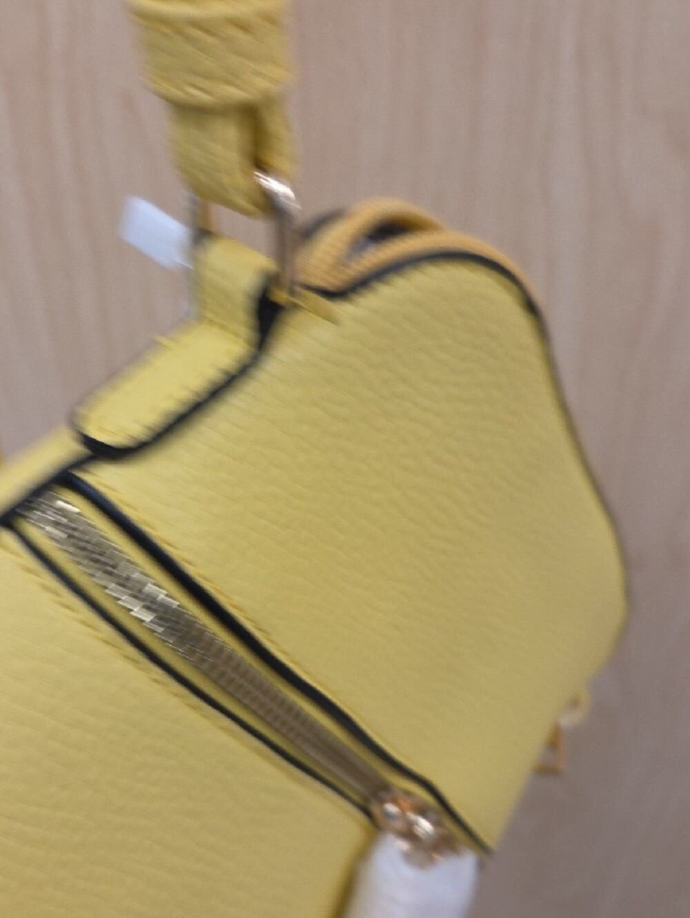 Sunny Yellow Tassel Crossbody Bag - Women - Picture 6 of 8